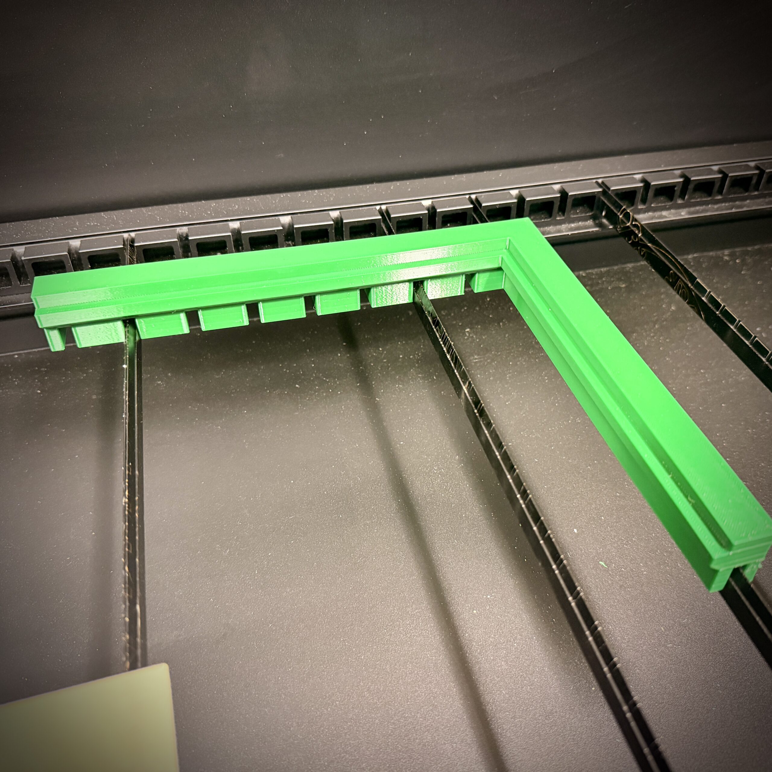 XTool P3 Jig für Acryl- und Holzplatten | Präzise Positionierhilfe (Nur Download)