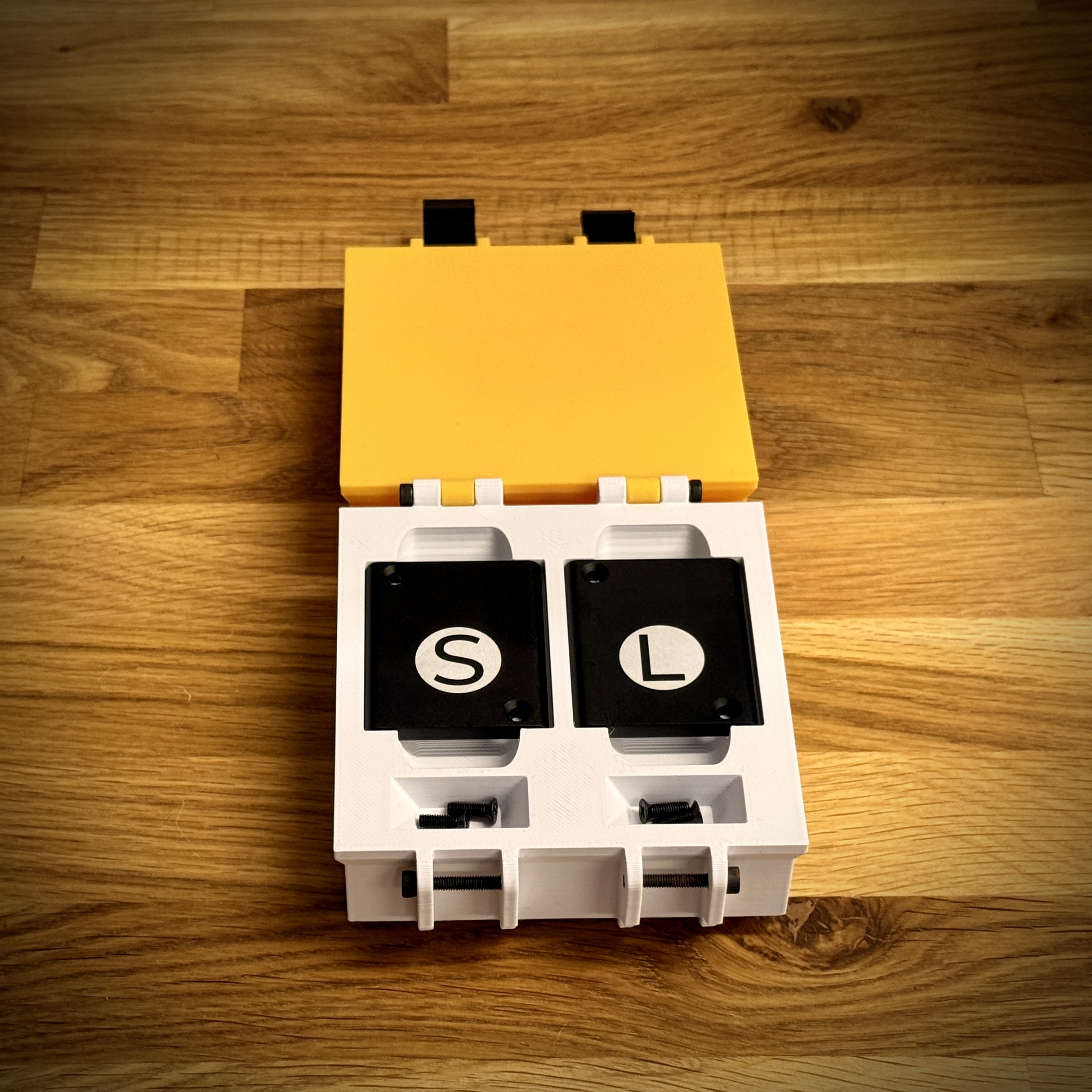 Aufbewahrungsbox für xTool P3 Linsen (S, M, L) (Nur Download)